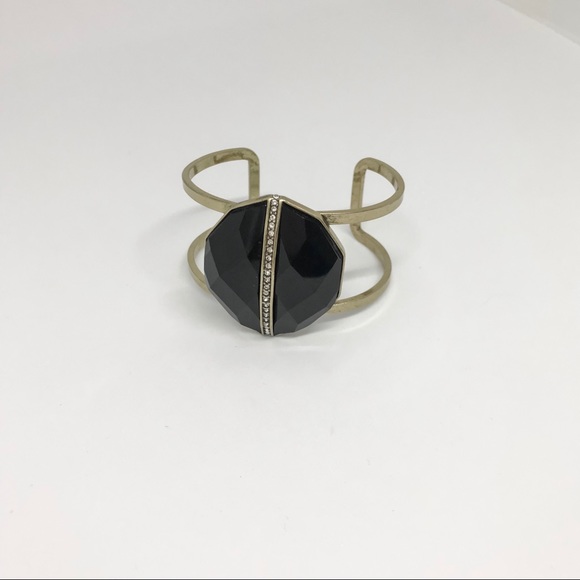 Chloe + Isabel Jewelry - π Atlas Statement Cuff Chloe + Isabel Jewelry - π Atlas Statement Cuff